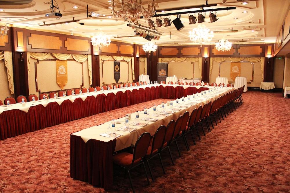 Hotel 2000 Kavaklidere Анкара Екстер'єр фото